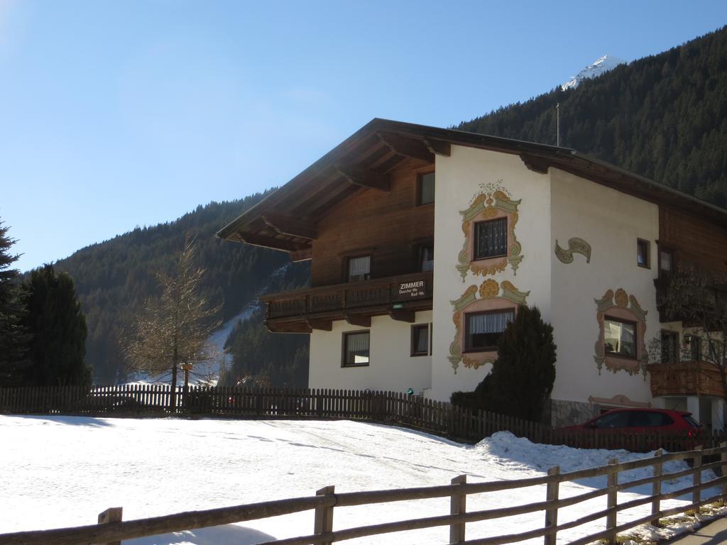 Haus Andrea Neustift im Stubaital Exterior photo